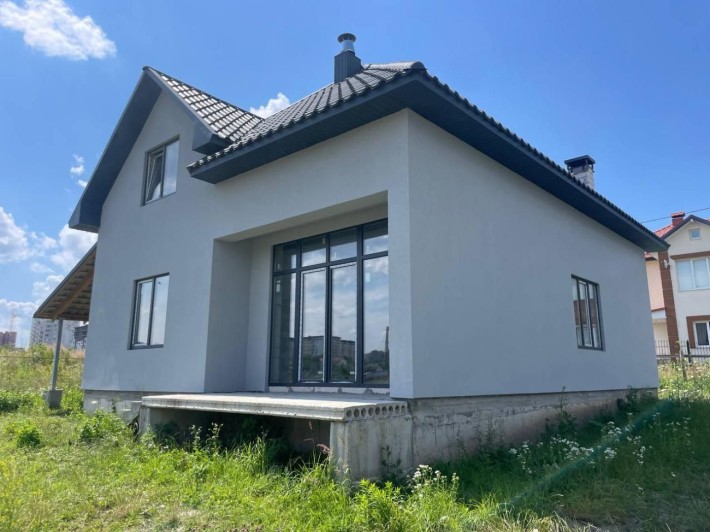 Продам будинок з міськими комунікаціями, Озерна, біля Озера - фото 1