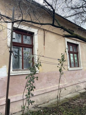 Продам півособняк в центрі - фото 1