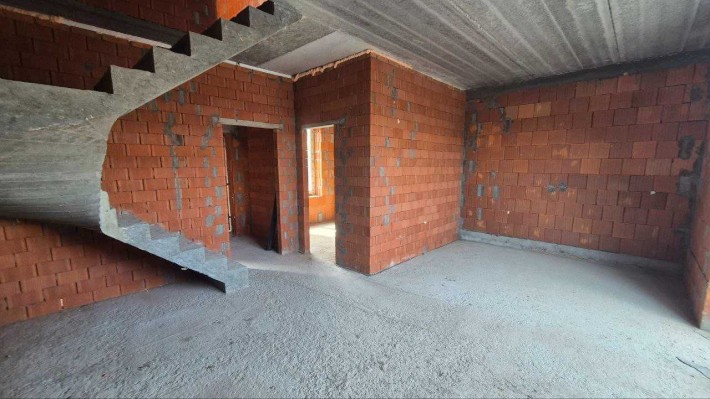 Готовий таунхаус в центрі міста 86 м², земельна ділянка, без комісії - фото 1