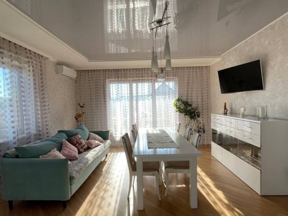 Продам сучасни будинок Хмельницький