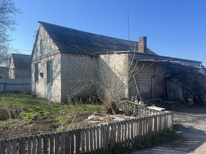 Продам будинок с. Бурти ( від Кременчука 12 км) - фото 1