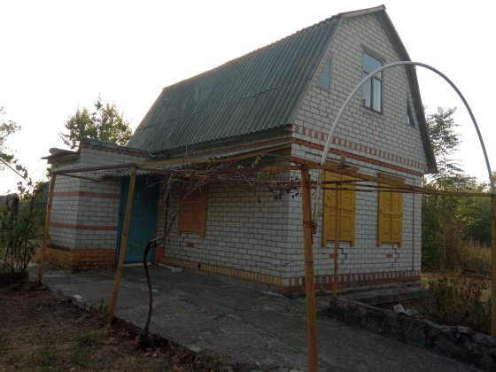 Дім дача в кінці с. Потоки перед Щербаками Кременчуг