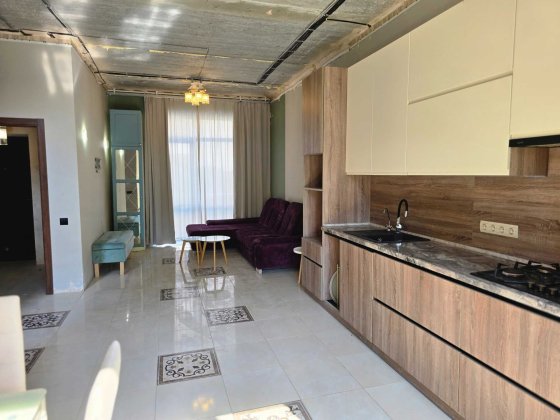 Таунхаус з частковим ремонтом, мінімальне оформлення Буча