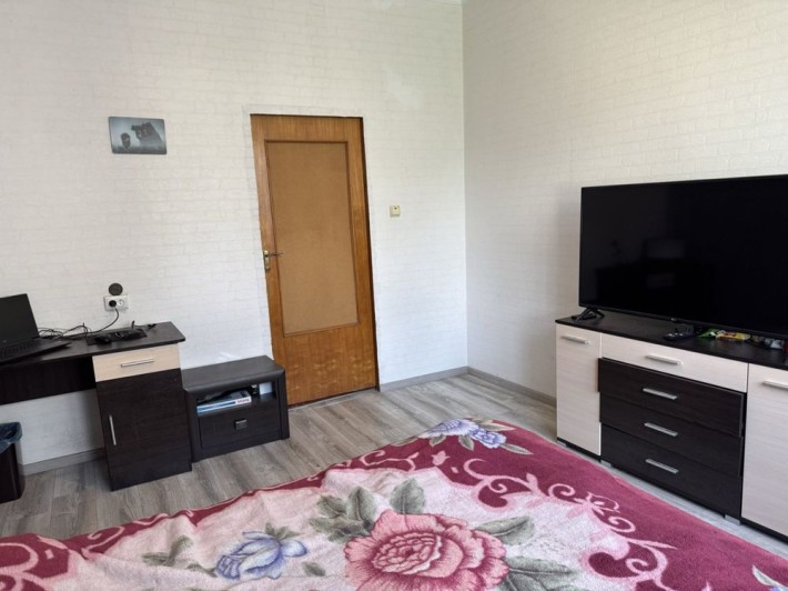 Продаж будинку в центрі міста. Велика площа. - фото 1