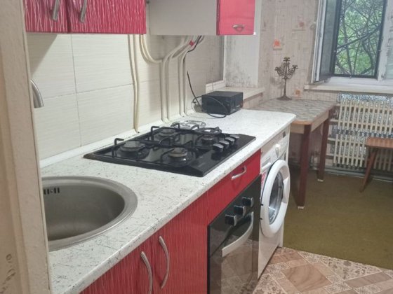 Будинок у Нікополі! простора ділянка, реальна ціна! Нікополь