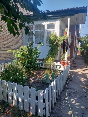 частана будинку в Ірпені вул.Садова ,центр міста - фото 1