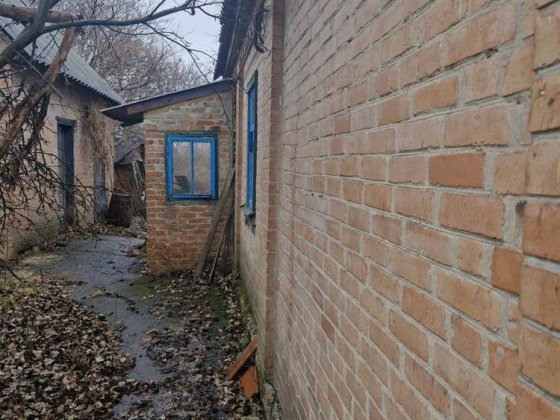 Продам будинок поряд з містом !! Полтава