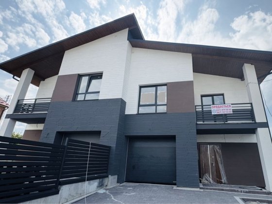 Продаж котеджу з гаражем і  ділянкою 6 сотих Тернополь