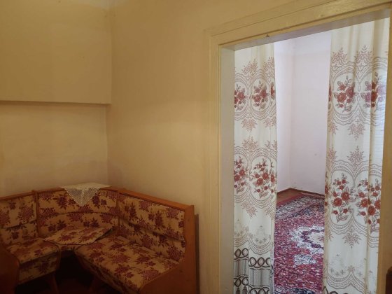 НЕРУХОМІСТЬ від ОЛЕКСАНДРА!!! Частина будинку по Старицького. Рівне