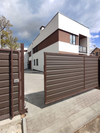 Продам таунхаус  з газовим опаленням. Тераса! Біля лісу - фото 1