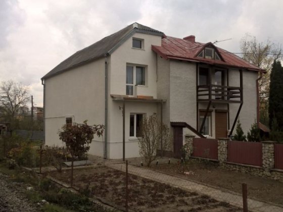 1/2 будинку поблизу центру від власника Тернопіль