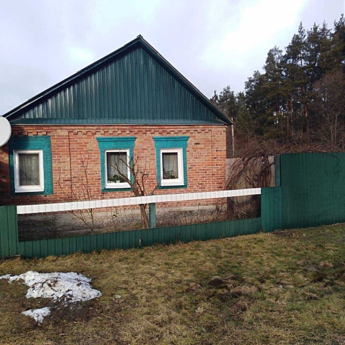 Продаж будинку в с. Верхня Сироватка (підходить під єВідновлення) - фото 1