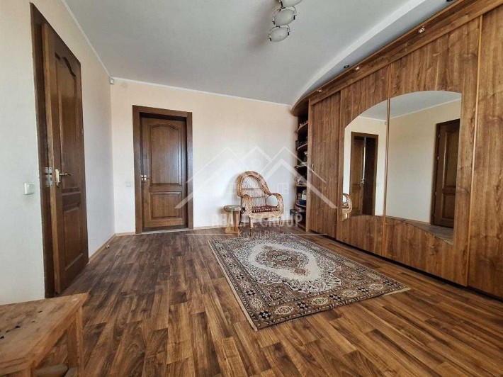 Продаж будинку в елітній локації з басейном та лазнею (ост. Розвилка) - фото 1