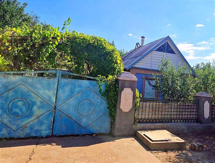 Продам будинок в Миколаївській обл., м.Снігурівка - фото 1
