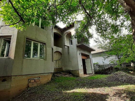 Продається будинок вул Таджицька Чернівці