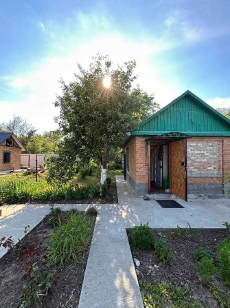 Продається цегляний дачний будинок площею 25 м² - 11000$! - фото 1