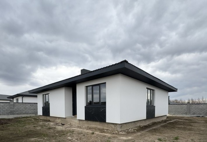 Продам сучасний будинок«Американка» з комунікаціями,ділянка 5,3 сот! - фото 1