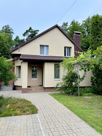Продаж будинку 160м2 - фото 1
