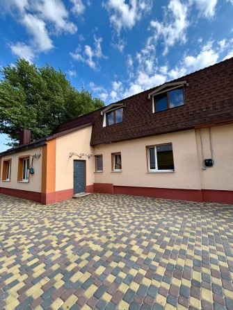 Продаж 2-поверхового будинку на два входи - фото 1
