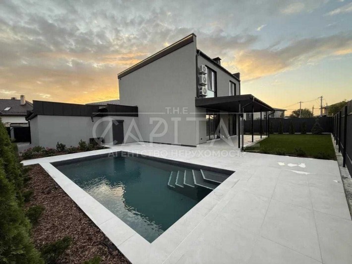 Продаж / Будинок/170 м2/Київ/Дарницький район/вул. Виноградна - фото 1
