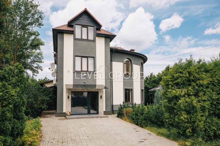 ТОП пропозиція, 415м, авторський ремонт, Київ Садова 54 Осокорки 1км - фото 1