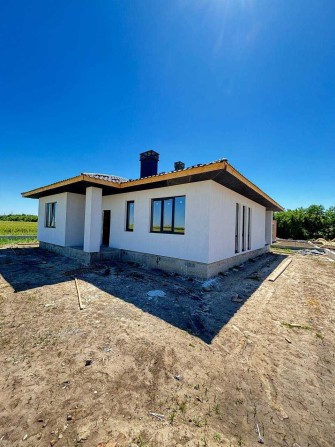 р Продається новий будинок в Рівному — 130 м² + 6 соток - фото 1