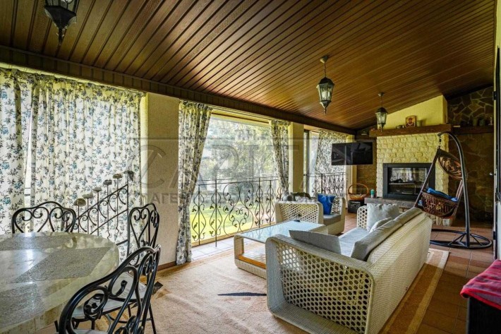 Продаж / Будинок/470 м2/Київ/Дарницький район/ вул. Садова - фото 1