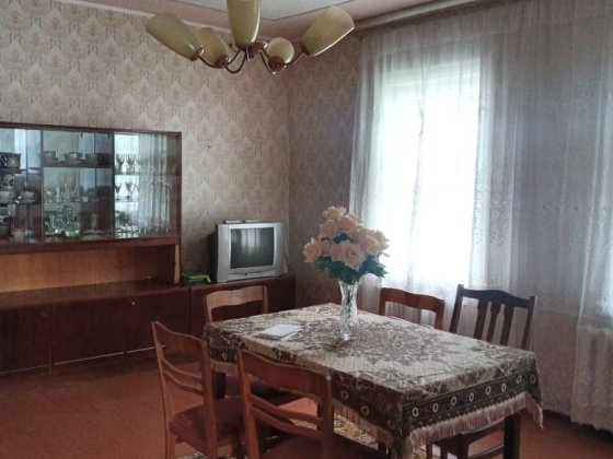 Терміново! Продам частину будинку зі зручностями у центрі! Чернигов