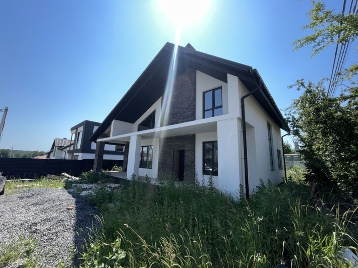 Продаж будинку 140 кв м з ділянкою 6 соток - фото 1
