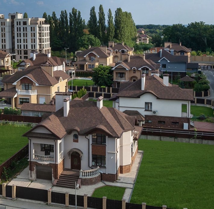 Продажа элитного котеджа в Киеве по гарячей цене! - фото 1