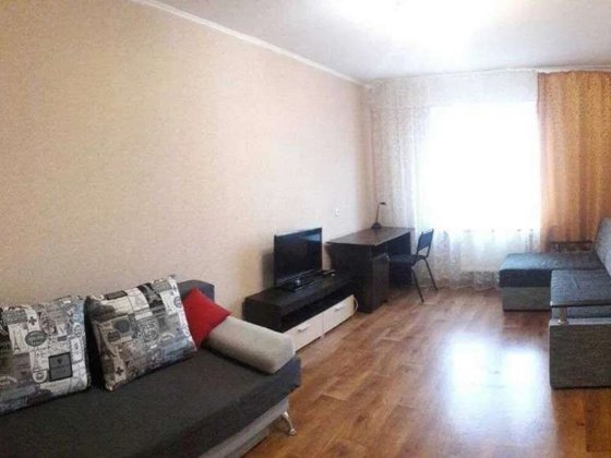 Продаж однокімнатної квартири по проспекту Науки 60, площа 48 кв.м Киев