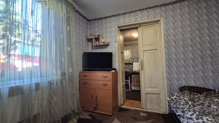 Продається 1-кімнатна частина будинку в центрі - фото 1