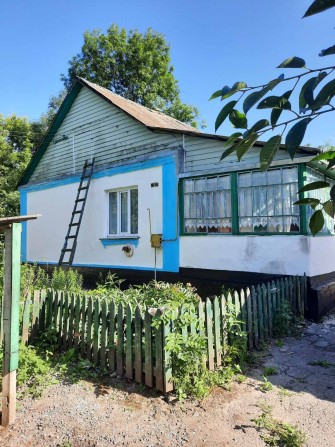 Продається цегляна хата - фото 1
