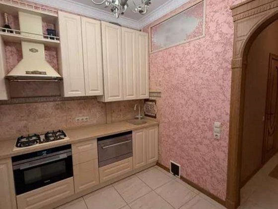 Продаж 2-кімнатної квартири по вул. Оріхуватська (Бурмістенка), 9/10 Киев