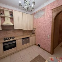 Продаж 2-кімнатної квартири по вул. Оріхуватська (Бурмістенка), 9/10 Київ