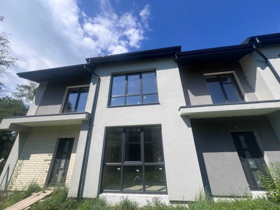 Вже збудований таунхаус №3 за найнижчою ціною | 133 м2 | 1,8 сотих Івано-Франківськ