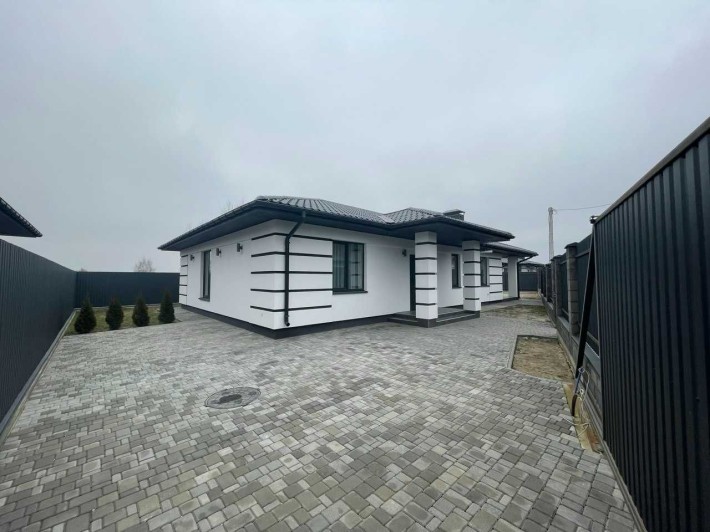 Продаж сучасного будинку 120 м² у закритому котеджному містечку! - фото 1