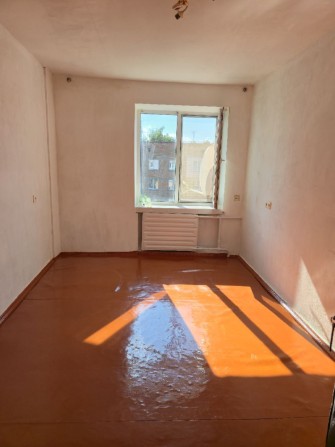 Продаж Кімната в гуртожитку по Незалежності - фото 1