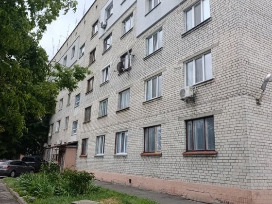 Продається кімната в гуртожитку