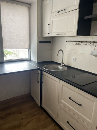 Продаж 2 сумісних кімнат Черновола 162** - фото 1
