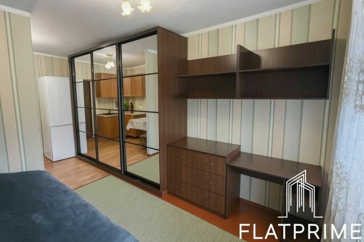 Продаж кімнати в гуртожитку, Голосіївський район, проспект Науки 96 - фото 1