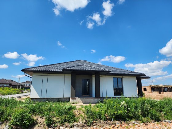 Продам котедж в закритому комплексі!ТОП ЛОКАЦІЯ! Ровно