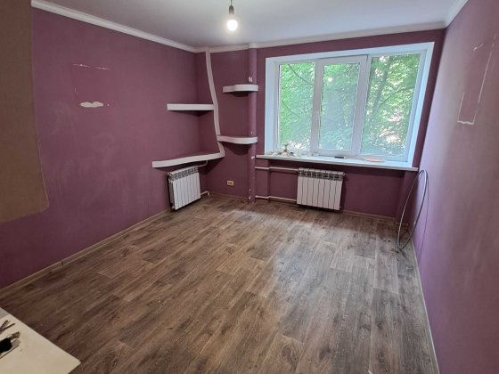 Продаж Дві окремі кімнати у гуртожитку на Ваш вибір по вул. Історична Запорожье