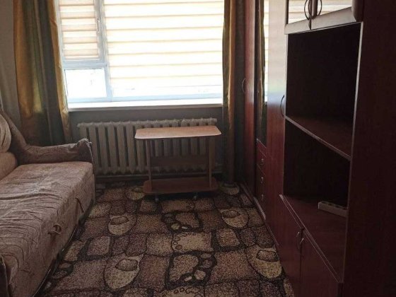 Продаються дві суміжні кімнати в гуртожитку від власника Николаев