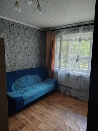 Продам малогабаритну квартиру гостинного типу - фото 1