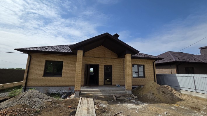 Продаж будинку 1 поверхового на 95м2 - фото 1