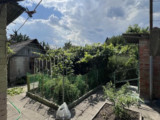 Продается полдома Александровский район