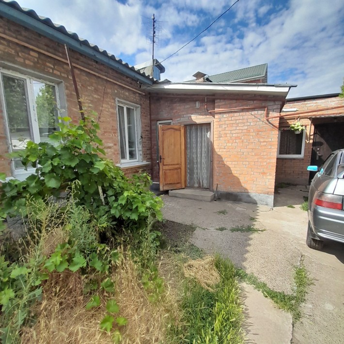 Продам частину будинку Кр.ринок - фото 1