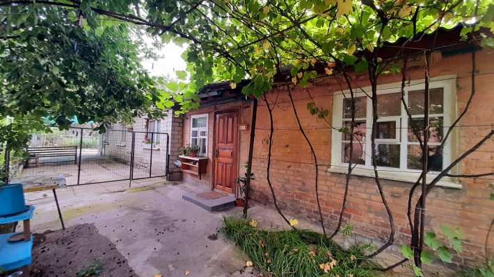 Продам частину будинку на Катранівці - фото 1