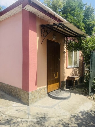 Продам дуже гарну частину будику з меблями та технікою! - фото 1